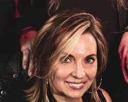 Dana Rozanski's Instagram, Twitter & Facebook