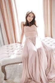Natalie portman fronts miss dior's new campaign for its 'eau de parfum' reincarnation. Natalie Portman Dior Photoshoot 16 Fabzz Natalie Portman Dior Natalie Portman Fashion