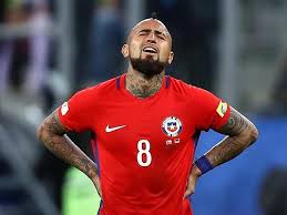 Niño chileno de 10 años que parte al barcelona revela con qué club sueña ser campeón en entre memes y críticas: Arturo Vidal Protagonizo Nuevo Escandalo En Seleccion Chilena Denuncian Fiesta Hasta El Dia Siguiente Eliminatorias Rusia 2018 Futbol Peru Com