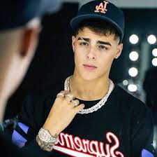 Lunay is the puerto rican latin trap artist. Lee Mas Y Sabras 4 En Lunay 25 07 1 En Jefnier 19 08 Fanfic Fanfic Amreading Books Watt Cute White Guys Young Cute Boys Cute Pictures To Draw