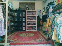 Mencari keunggulan batik pekalongan pasti tidak akan ada habisnya. Batik Asal Indramayu Yang Menembus Pasar Dunia Republika Online