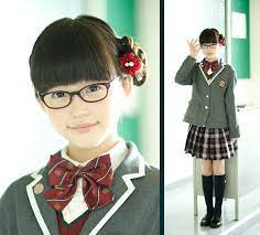 ボード glasses woman s act 7 のピン