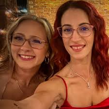 Arianna Brasile and Nathan Brown's Wedding Website