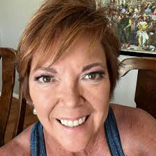 If you are bagging up leaves, I would love to take some off your hands.