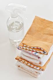 With this sewing tutorial, you will learn how to make fabric washable and reusable unpaper towels to replace disposable paper towels you may still be using. Unpaper Towels How To Make Reusable Paper Towels With Fabric Scraps