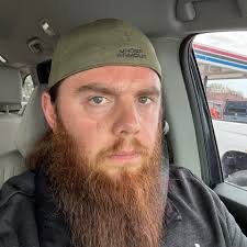 What is a good price for mowing, weedeating, and edging a 0.9 acre lawn?