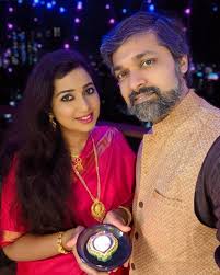 Shreya ghoshal releases her new song 'angana morey' shreya ghoshal releases her new song angana morey. Pan Indian Acclaimed Singer Shreya Ghoshal Announces First Pregnancy Tamil News Indiaglitz Com