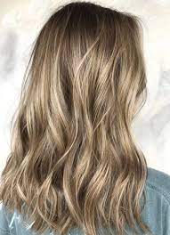 Dark Blonde Balayage Hair Color Ideas For Medium Hairstyles 2018 Cleverstyling Dark Blonde Hair Dark Blonde Balayage Balayage Hair Blonde