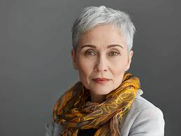 The Best Hairstyles for Mature Women