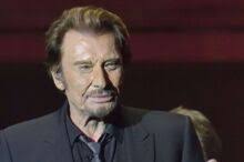 Plein de vie et d'envie il chante: Malade Johnny Hallyday Avait Rapetisse A La Fin De Sa Vie Gala