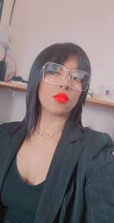 Nikki Roland (@nikki_roland)