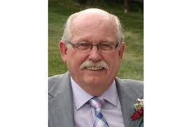 Loren Duncan's Instagram, Twitter & Facebook