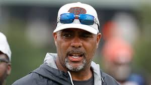 Bengals fire DC Teryl Austin after loss to Saints