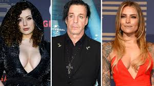 Sophia thomalla und till lindemann sollen nach fünf gemeinsamen jahren getrennte wege gehen. Hat Till Lindemann Seine Ex Sophia Thomalla Mit Dieser Frau Ersetzt