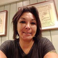 Loretta Cantu's Instagram, Twitter & Facebook