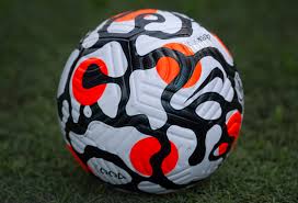 The season runs from august to may, and teams play each other both home and away to fulfil a total of 38 games. I Qsb6wxfwbh3m