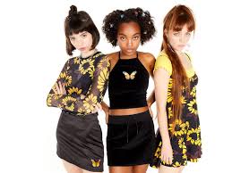 Delia*s by dolls kill xxxclusively takes all our babez to paradise. Delia S Relaunches Amid 90s Fashion Craze