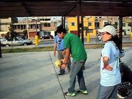 Los juegos del inca 116.073 views2 year ago. Juego Tradicional Kiwi Reglas Lista Juegos De Antano Juegos Tradicionales Son Los Juegos Que Desde Muchisimo Tiempo Atras Siguen Perdurando Pasando De Generacion En Generacion Siendo Trasmitidos De Abuelos A