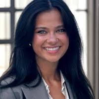 Amanda Cantrell's Instagram, Twitter & Facebook