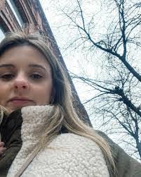 Loretta Marotta's Instagram, Twitter & Facebook