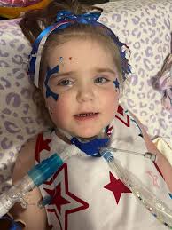 Look y'all!! These kids showing us how to support one another  ❤️💚🌲🎄🎄🎅🤶