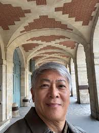 I last came to Paris the minute flights were allowed in 2021 and enjoyed  strolling around this beautiful city's empty boulevards. This time the city  is equally beautiful but filled to the