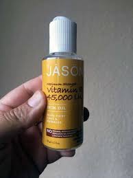 A powerful antioxidant, it heals and prevents damage from environmental factors such as sunlight, and it also provides hydration and protection. Jason Vitamin E Oil A Skin Powerhouse Of Greatness