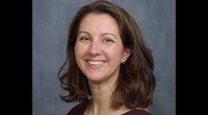 Kim Howe's Instagram, Twitter & Facebook