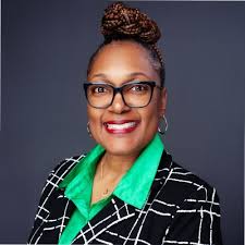 Congratulations to our Mobility Coordinator, Emma Strange, MSW, LSW for  graduating from YWCA Columbus 's Leadership for Social Change program.