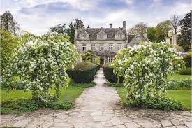 Barnsley House Garden Celebrating Rosemary Verey Classic Garden Classic Garden Design Cottage Frames