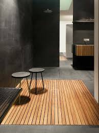 Pin Op Bathroom