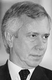 REVOLUCIÓN EDUCATIVA