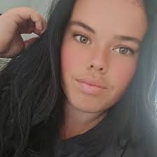 Does anyone have winnie the pooh and mickey mouse I have Donald duck Mufasa  Goofy Minnie mouze Pumba and timon All availible for trade x