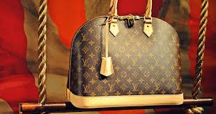 Check the list of louis vuitton bags price range in india. The Lv Bag Fake Or Real Remains One Of India S Most Aspirational Brands