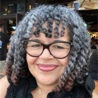 300+ "O'quendo" profiles