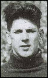 It doesn't get any more perfect than sarah the good auld garngad into this shower a shite saturday celtic!! John Thomson