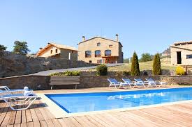 Casa rural o bergando (country house), cotobade (spain) deals. Casa Rural Con Piscina Climatizada La Balconada Rural Santmarco Berga Barcelona
