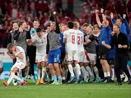 Flashscore football live scores have all the latest football scores, fixtures and accurate football results from 1000+ competitions. Euro 2020 Highlights Kane Scores A Brace As England Thrash Ukraine 4 0 Business Standard News