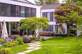 Moderner Garten Mit Grasern Gartenplanung Renate Waas Gartengestaltung