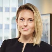 Allison Perlman's Instagram, Twitter & Facebook