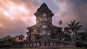 We did not find results for: Menyusuri Jejak Sejarah Raja Kertanegara Di Candi Singasari Times Indonesia