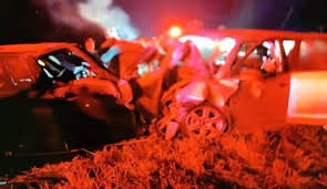 Police have confirmed that a helicopter crashed into the vaal dam friday may 14, in vaal marina. Vw And Bmw Head On Collision Leaves Five Dead The Citizen