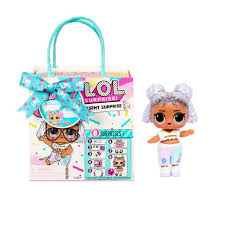 Juego de cartas donde podrás conocer más a las muñecas lol. O M G Dolls L O L Surprise Official Store