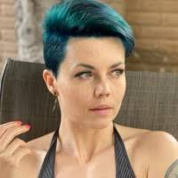 Carrie Hodgen Email & Phone Number