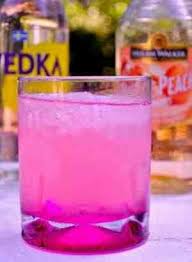 Pink Panty 1 Oz Vodka 2 Oz Pink Lemonade 3 Oz Sprite Pour Vodka Over Ice Followed By Pink Lemonade Then Sprite Citrus Vodka Pink Lemonade Cocktail Drinks