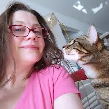 Hello and good morning Tefer would like me to tell you that you could be  writing instead of doomscrolling thank you for listening to our PSA 😜  #writersofinstagram #writinglife #writingcommunity #writer #amwriting #