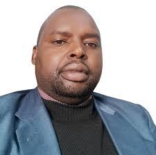 Robert Beu's Instagram, Twitter & Facebook