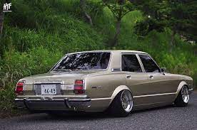 v a total service トヨタ mx41 マーク ii ブルーメの丘旧車ミーティング v a total service toyota mx41 mark ii at blume no oka old car toyota cressida japan cars mitsubishi cars