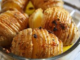 Pommes De Terres Aux Epices Roties Au Four Recette Ptitchef Recettes De Cuisine Recette Pomme Recette Pomme De Terre