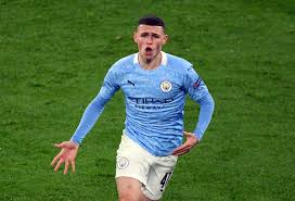 Shamed england star phil foden snapped showing his bum to girls he and mason greenwood smuggled into team hotel. G8kofumbg2bgjm